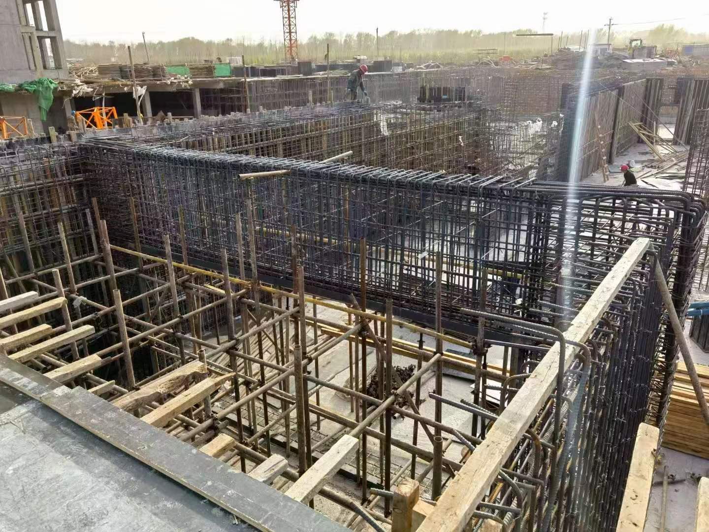 江津建筑基础筏板施工时混凝土有哪些常见问题?